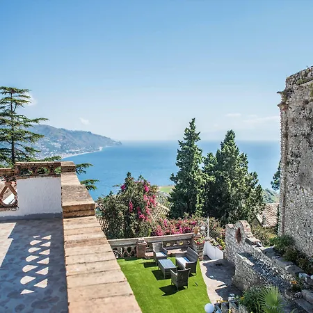 Hotel Fiorita Boutique 4*