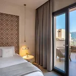 فندق Fiorita Boutique تاورمينا