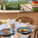 Fiorita Boutique 4*