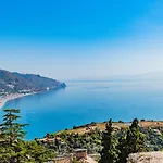 فندق Fiorita Boutique تاورمينا