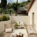 Fiorita Boutique فندق تاورمينا