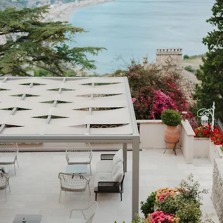 Fiorita Boutique Hotel