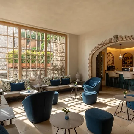 מלון Fiorita Boutique