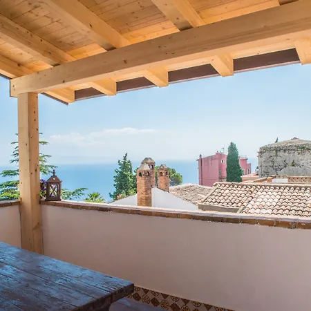 Hotel Fiorita Boutique 4*