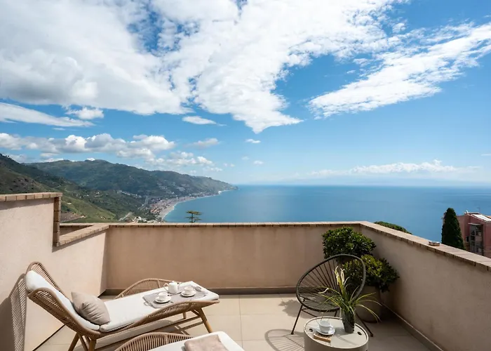 Fiorita Boutique מלון 4*