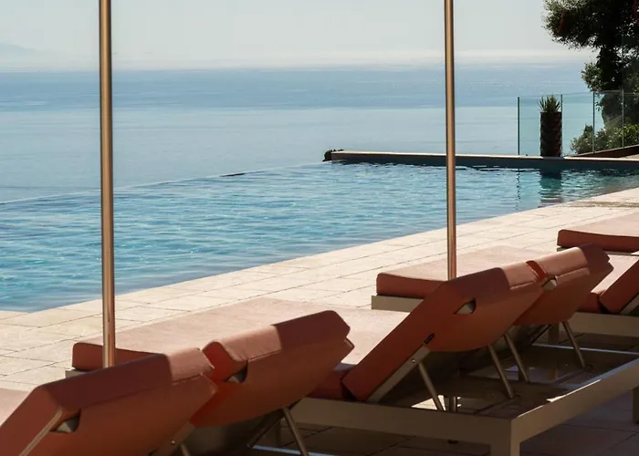 Fiorita Boutique מלון 4*