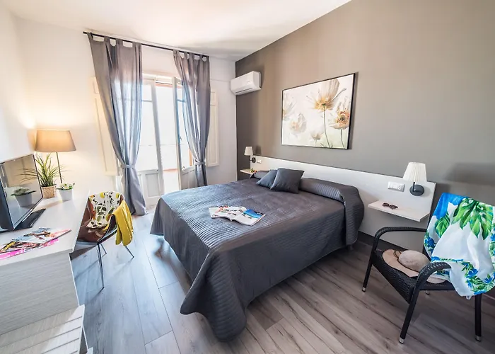 Fiorita Boutique מלון