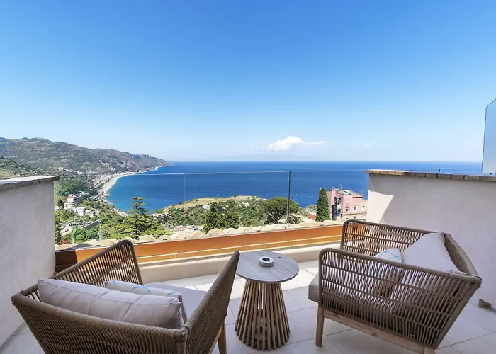 מלון Fiorita Boutique