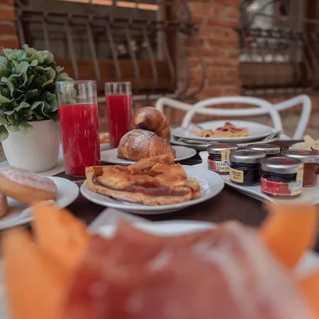 Fiorita Boutique Hotel 4*