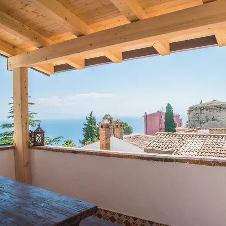 Hotel Fiorita Boutique 4*