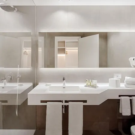 Fiorita Boutique Hotel 4*