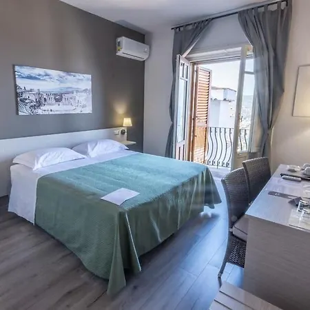 Hotel Fiorita Boutique