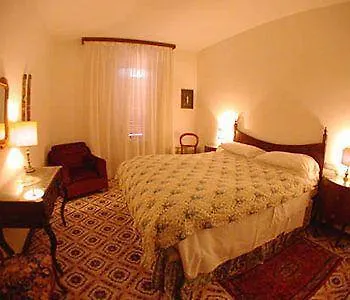 Hotel Fiorita Boutique 4*